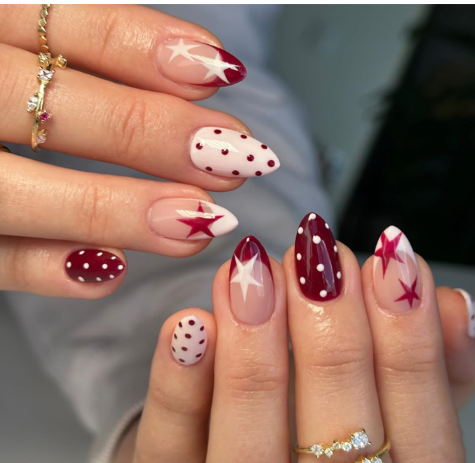 Press On Nails, Polka Dot Fake Nails with Star Design for Special Events and Daily Wear, Almond Shaped Nail Extensions Set with 24 Pieces